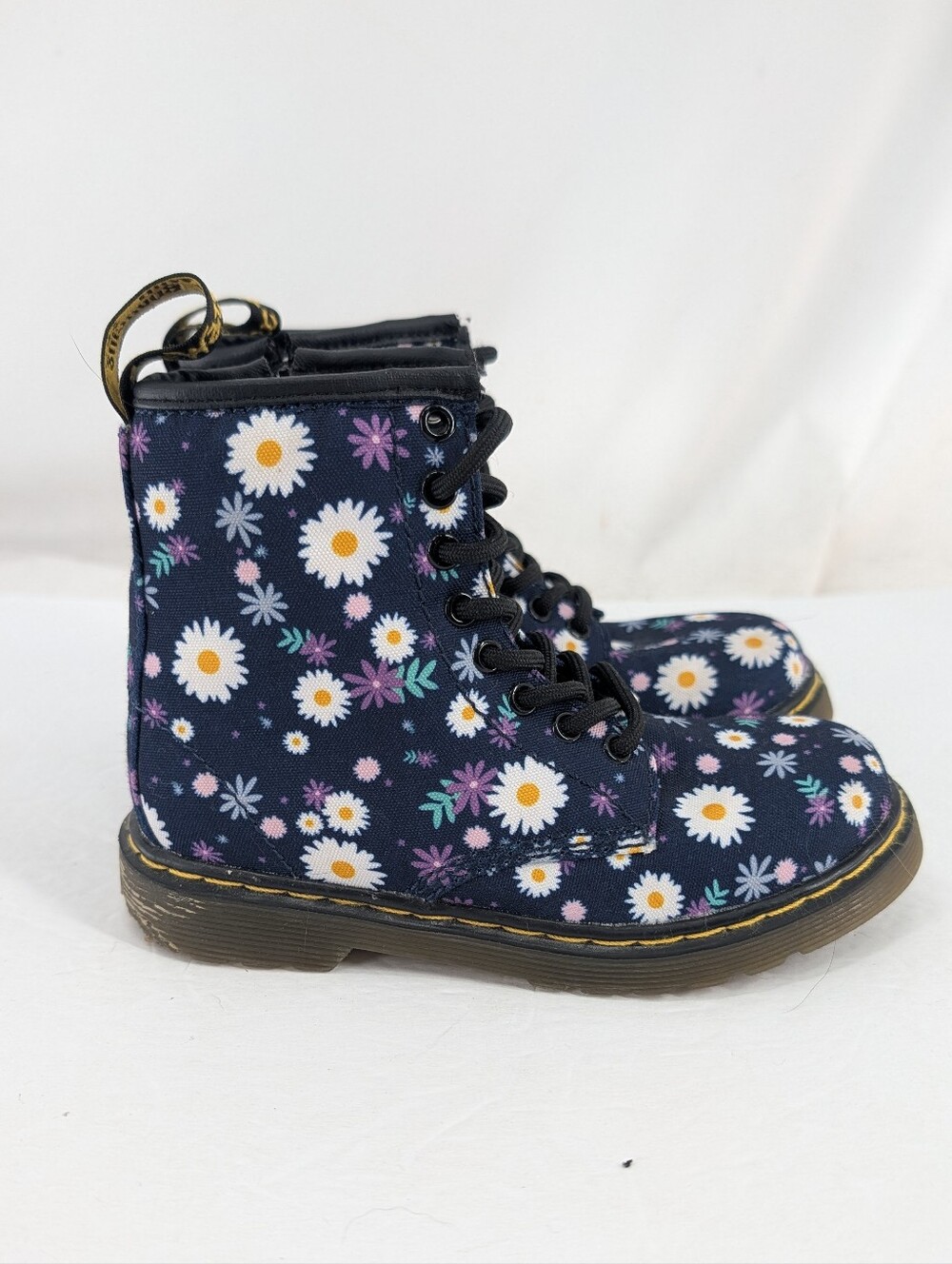Dr. Martins Delaney Floral Daisy Combat Boots Size 11c Easy On Off